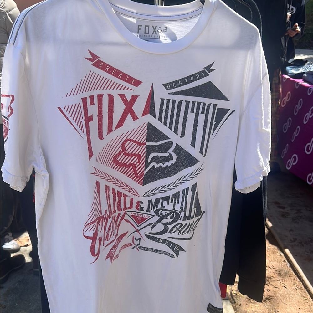 Fox Men's White Graphic T-Shirt